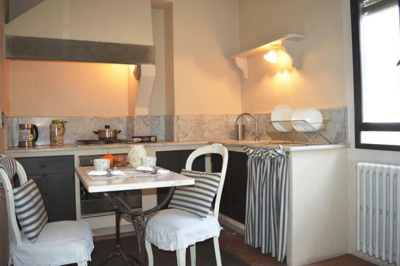 Panoramic Suite Near Duomo And Station Florence Exterior photo